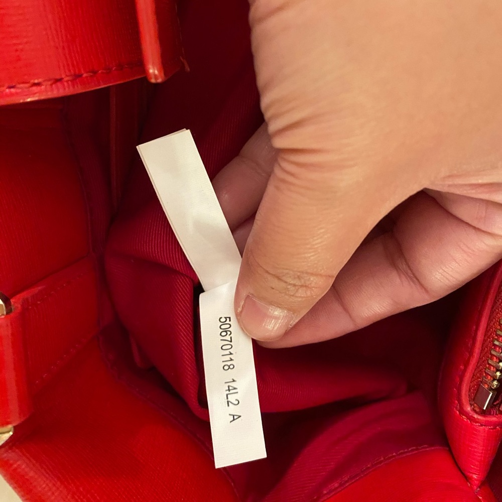 π―% Authentic Charles & Keith - Picture 10 of 12